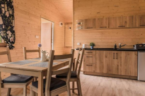 Family holiday homes by the sea for 5 people
